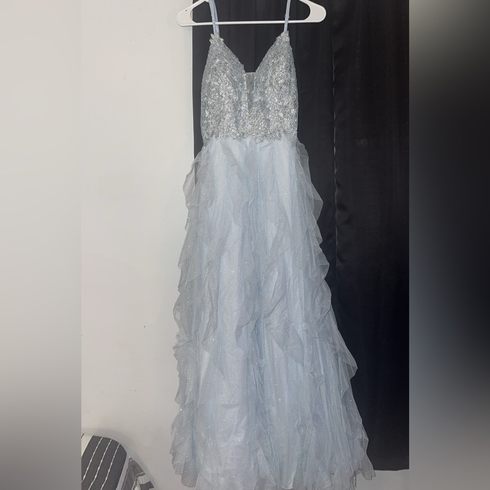 PROM DRESS FOR SALE!! Size 5/6